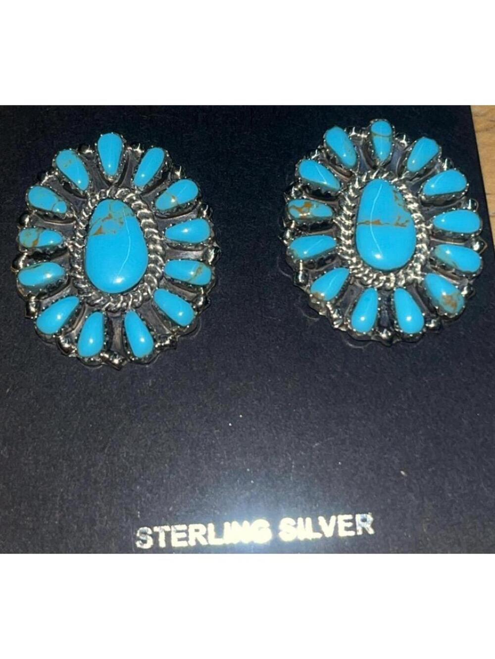 Navajo sterling silver turquoise traditional cluster post earrings oval -Tamara